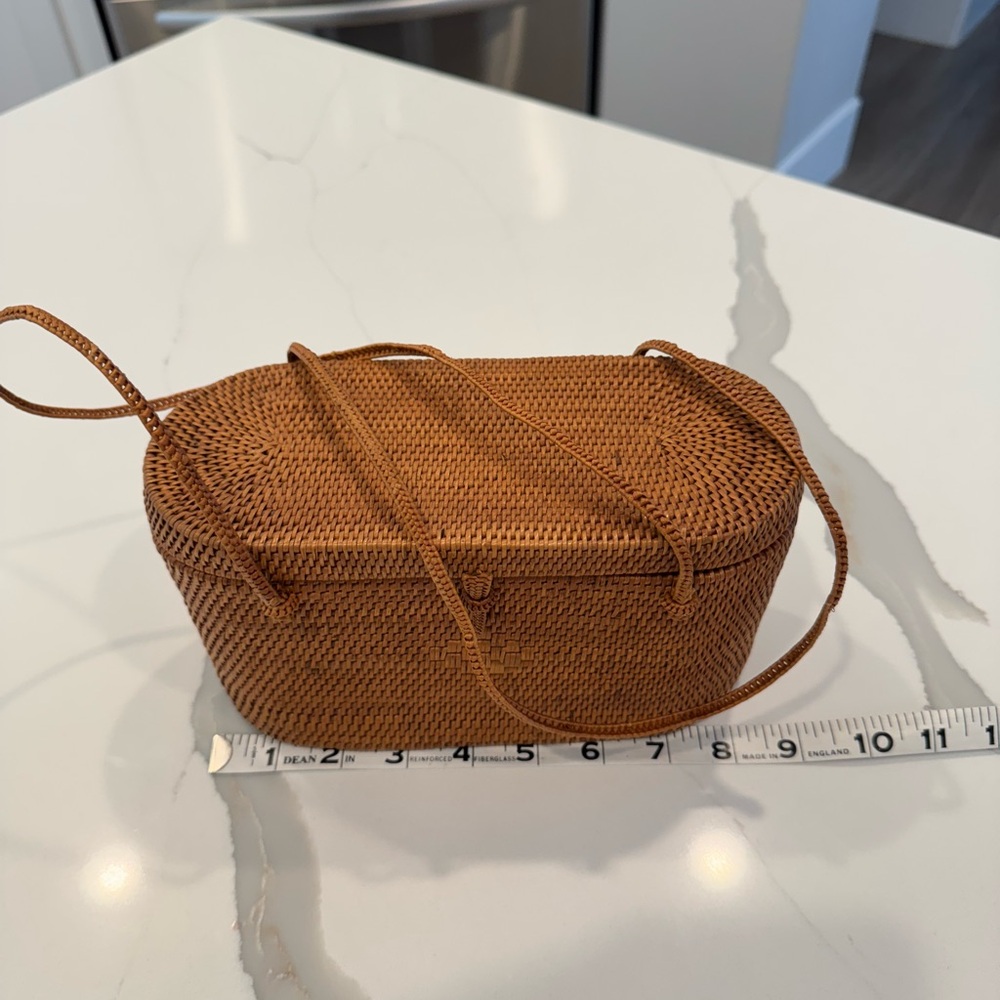 Elegant Woven Mini Bag in Rich Brown - Picture 4 of 7